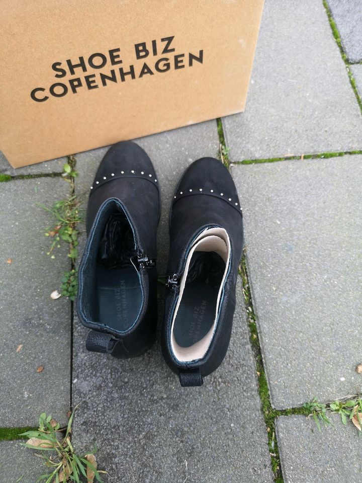 Shoe Biz Kopenhagen Stiefelette Neu 37 in Recklinghausen