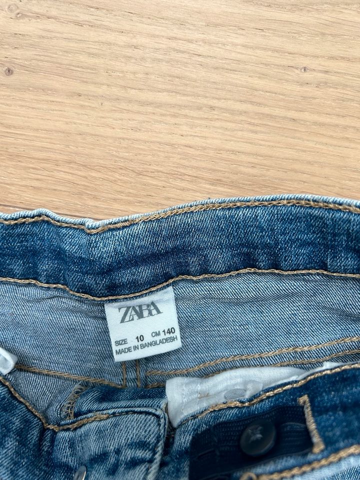 ZARA 140 neue Jeans Hose H&M Vertbaudet Mango C&A Next in Korschenbroich