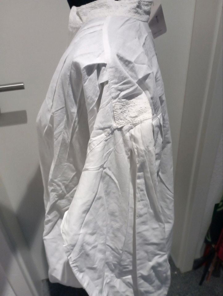 Damen - weiße Bluse langarm - Größe XL von Papy's in Magdeburg