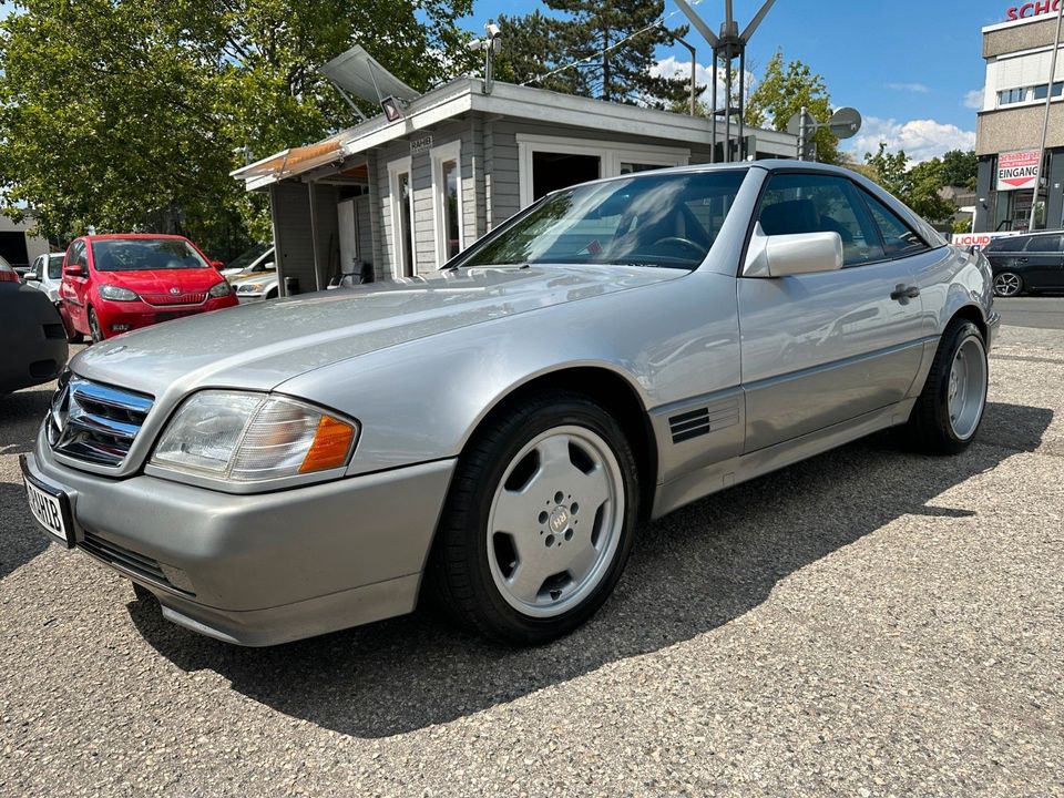 Mercedes-Benz SL 280 in Nürnberg (Mittelfr)