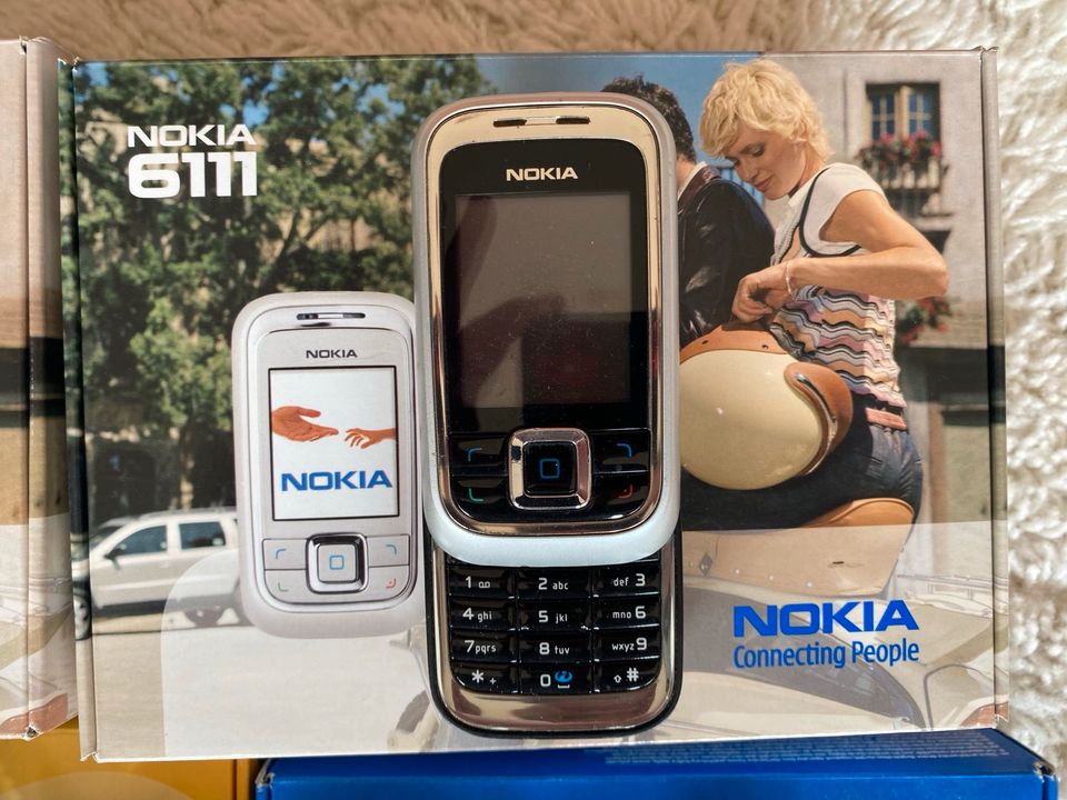 Alte Nokia Handy Konvolut 6500/6700/6111 in München