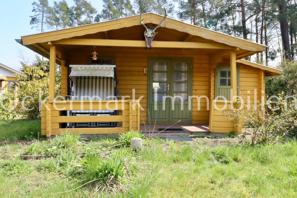 Ankommen, abschalten - und das Leben genießen! Bungalow in der Nähe des Lübbesees. in Templin