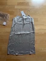 Neu mit Etikett NA-KD Kleid Silber Gr. XS Baden-Württemberg - Karlsruhe Vorschau