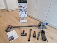 Dyson V8 Fluffy+ Akkusauger mit Zubehör Nordrhein-Westfalen - Dülmen Vorschau