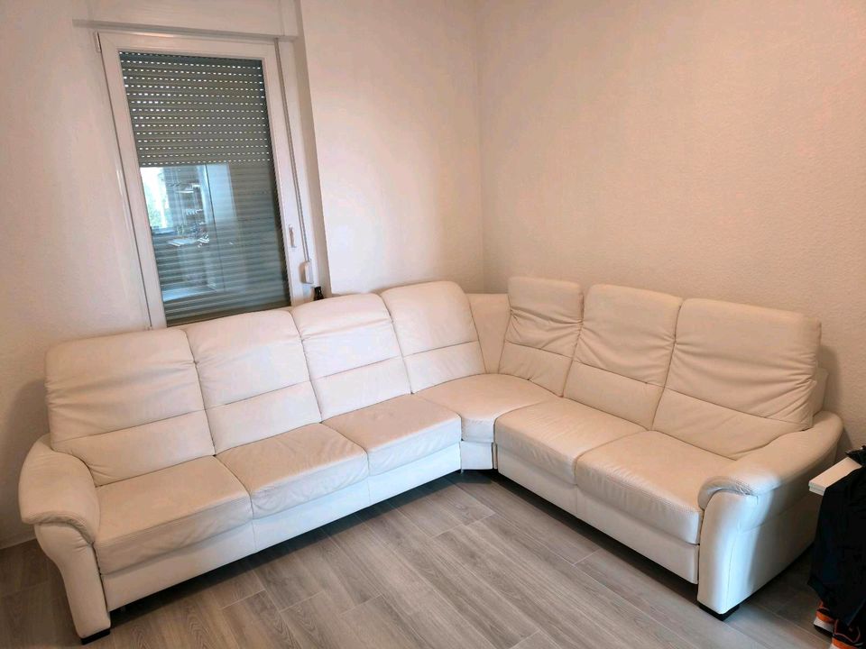 Couch Garnitur, Neupreis 2500euro.weiss leder.sehr guter Zustand. in Recklinghausen