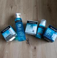 Neutrogena Hydro Boost Komplettpflegeset TagescremeNachtcreme NEU Hessen - Cölbe Vorschau
