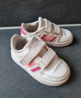 Sportschuhe Adidas gr.23 Nordrhein-Westfalen - Löhne Vorschau