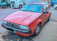 Alfa Romeo 75 3.0V6 Oldtimer rot Rheinland-Pfalz - Zweibrücken Vorschau
