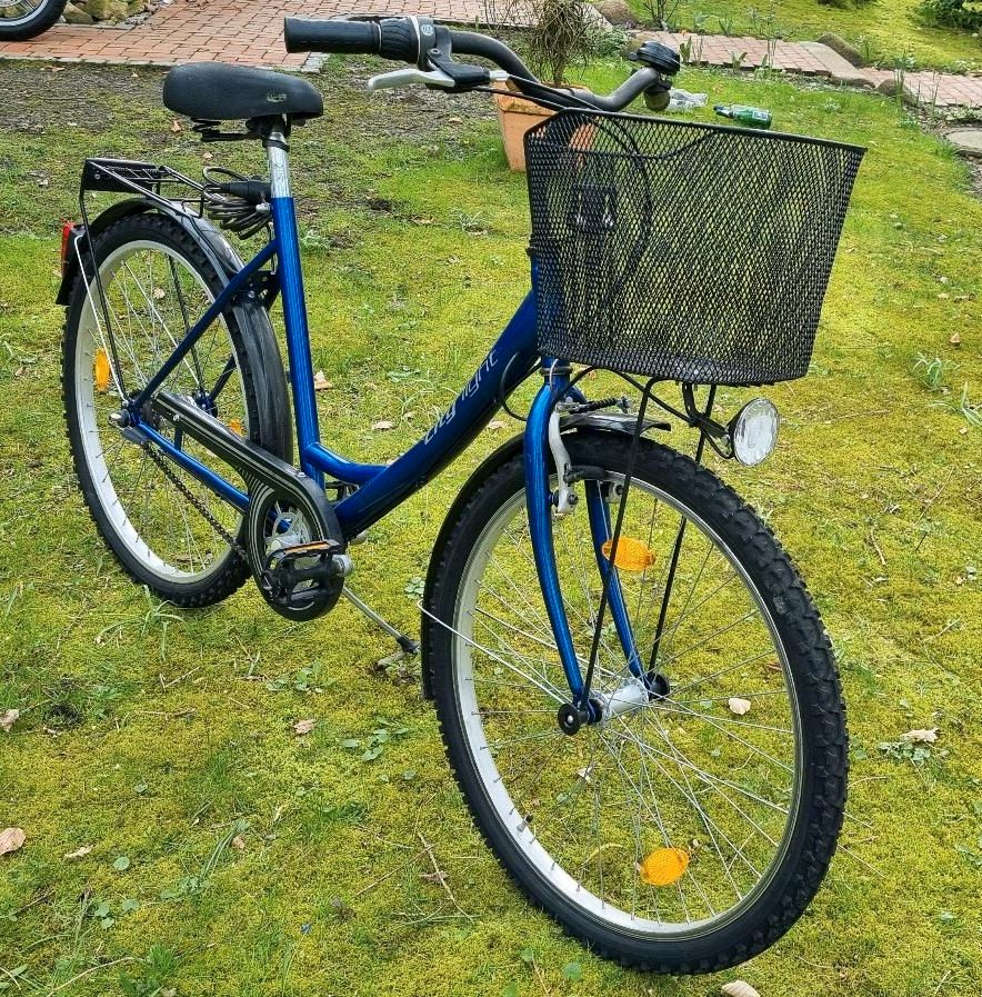 Damen City Fahrrad SRAM 26 Zoll tiefer Einstieg blau Licht Dynamo in Verden