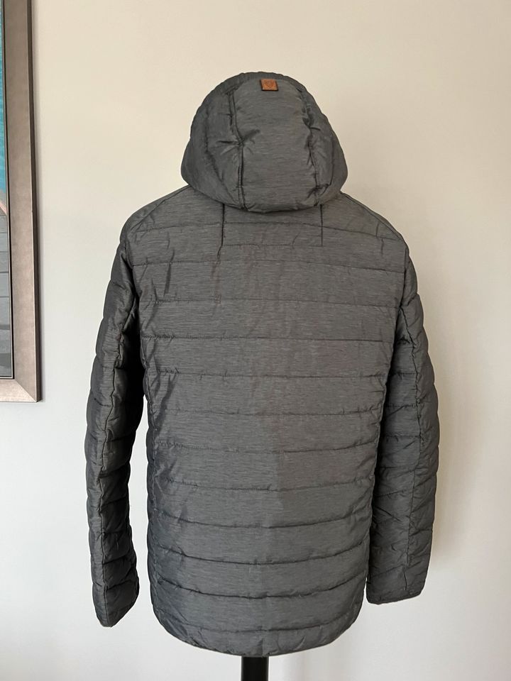 Naketano Winterjacke Größe L in Uelzen