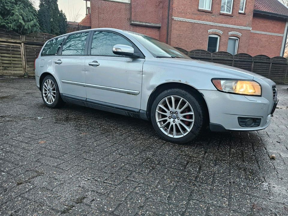 Volvo V50/2.0/Benzin/ Export/Export in Aurich