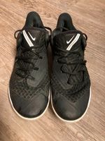 Nike Zoom Hypercourt Handballschuh schwarz Gr. 40,5 Hessen - Wiesbaden Vorschau