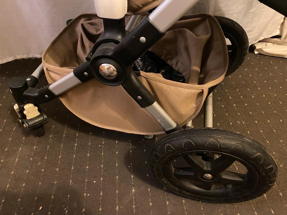 Bugaboo cameleon 3 kinderwagen (2in1 babywanne + kindersitz) in Berlin