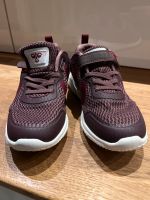 Hummel Turnschuhe sneaker Hallen Schuhe 34 Sportunterricht Niedersachsen - Celle Vorschau