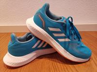 Turnschuhe Laufschuhe Hallenschuhe adidas Größe 38 TOP-Zustand Bayern - Schechen Vorschau