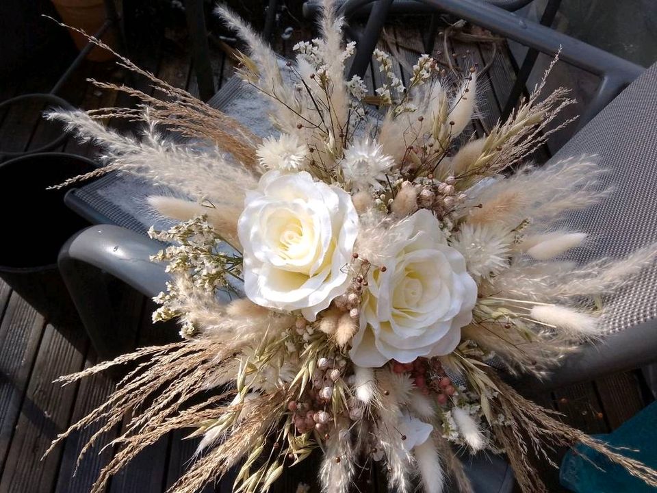 Trockenblumen , Infinity Rosen, Brautstrauß, Hochzeit, Boho. in Beelitz
