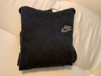 Hoodie der Marke Nike in Größe S Farbe dunkelgrau Nordrhein-Westfalen - Mülheim (Ruhr) Vorschau