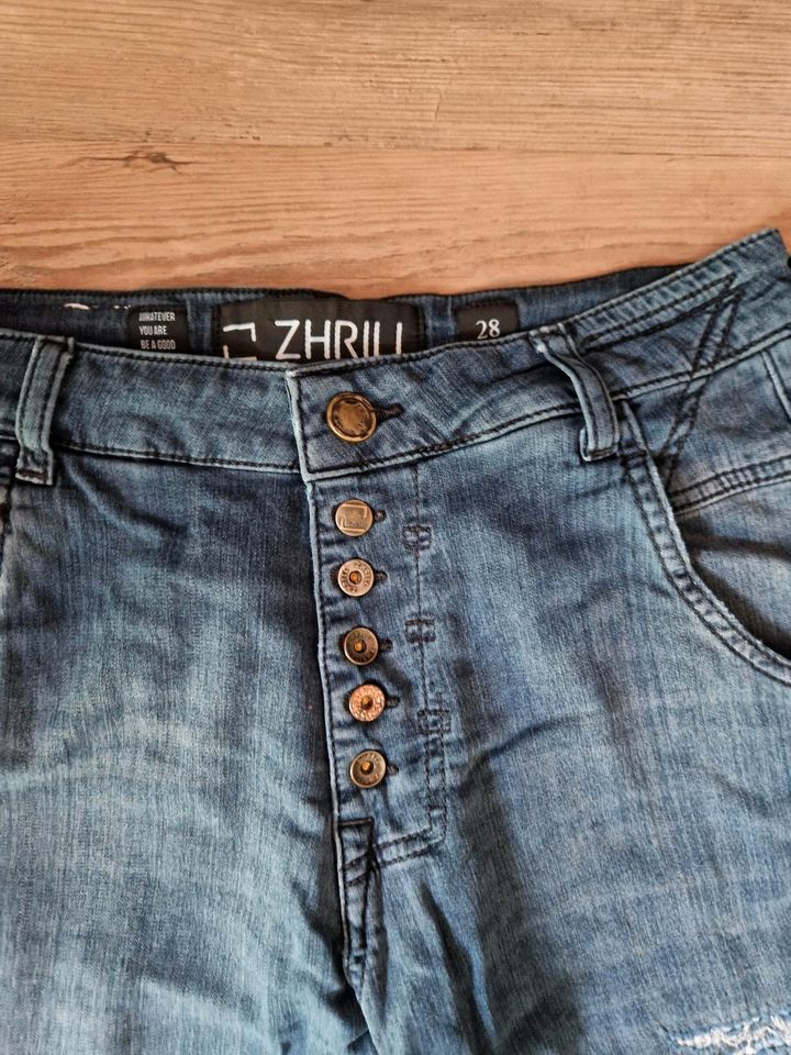 Zhrill Jeans in Harrislee