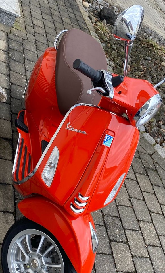 Vespa Primavera 50 4T Orange Garantie bis 03/25 150km in Wangen im Allgäu