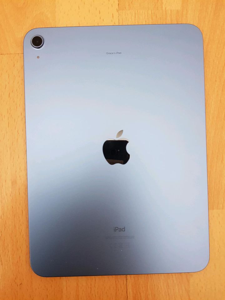 Apple Ipad 10th Generation 2022 A2696 als DEFEKT in Duisburg