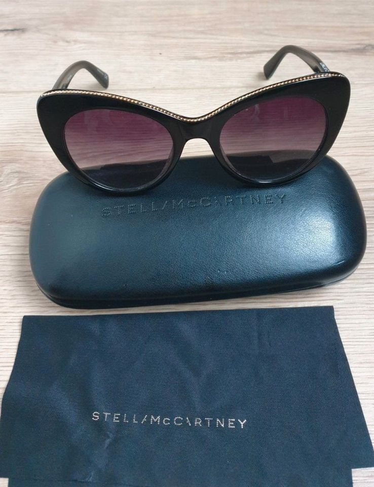 Stella McCartney Sonnenbrille SC0008O 001 49 in Remscheid