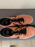 Sneakers  „Nike“ Gr. 44 Thüringen - Römhild Vorschau