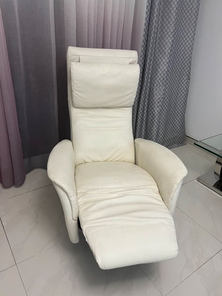 akad'or Relaxsofa Sessel Leder cremigweiss mit Chromfüßen in Hamburg