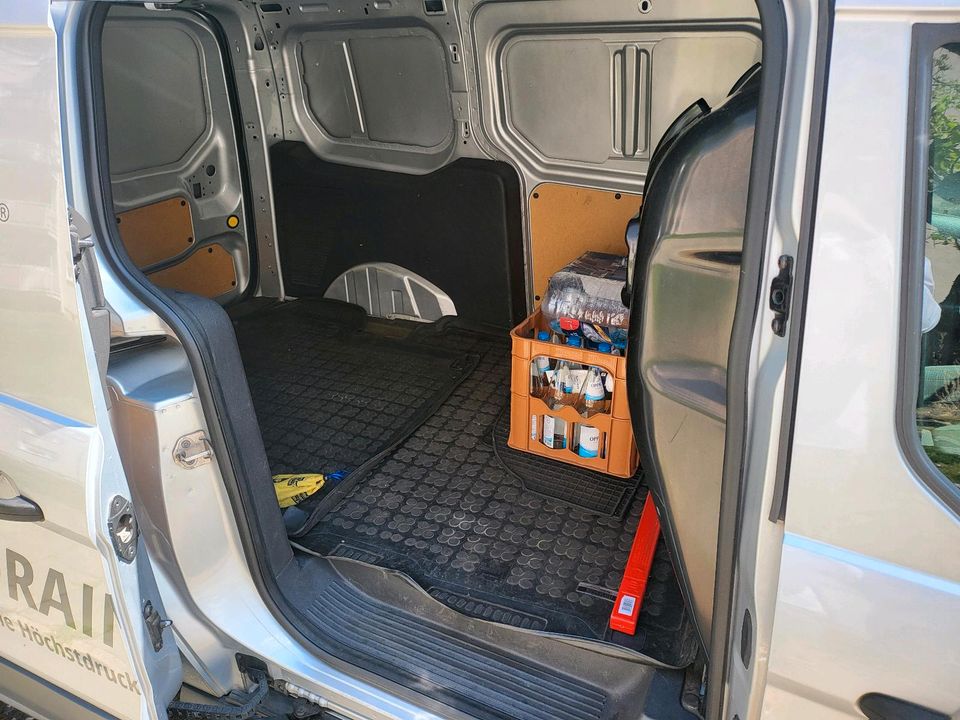 Ford Transit Connect 1.6 TDCi 115ps LANG in Dresden