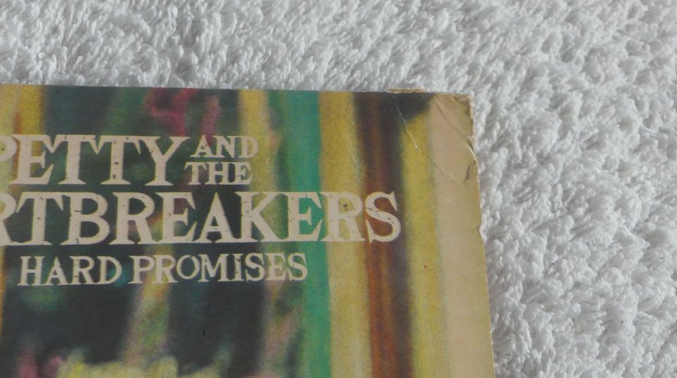 "Hard Promises" von Tom Petty And The Heartbreakers (LP) in Marktoberdorf