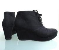 Marke S.Oliver Damen-Schuhe Stiefeletten Gr. 36 Keilabsatz neuw. Bayern - Lindau Vorschau