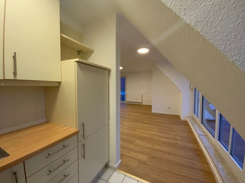 Tolle Wohnung in Meppen, 2 ZKB Balkon, 62m² frisch renoviert in Meppen