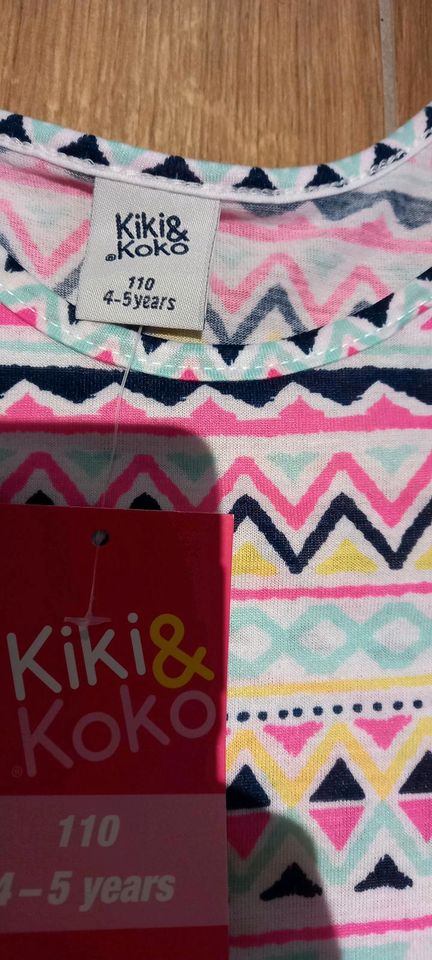 Kleid bunt Gr. 110 neu in Siegsdorf