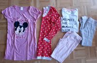 Kleiderpaket Gr XS: 2x Nachthemd,  Shirt, 2x Pyjama Hose Hessen - Hünstetten Vorschau