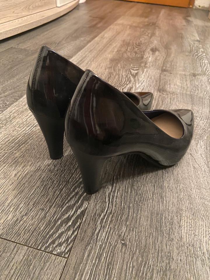 Tamaris-Pumps, High Heels, nur zum Probelauf angezogen, Gr. 39 in Grevenbroich