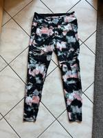 Sporthose H&M Größe L schwarz gemustert Hessen - Elz Vorschau