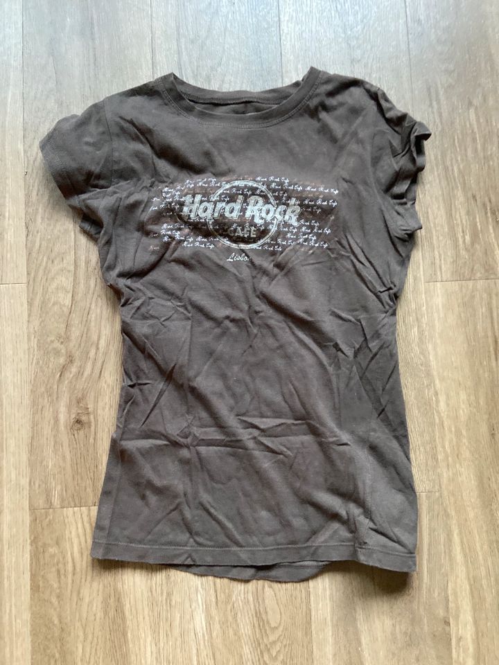 T-Shirt Gr. XS/S Hard Rock Cafe Lisbon braun in Aachen