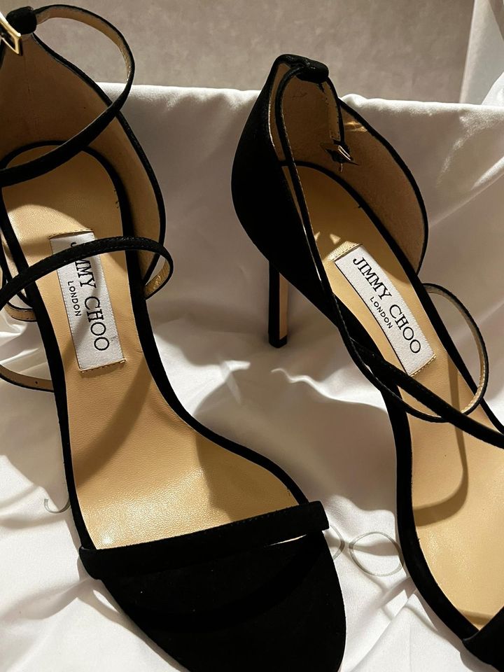 Jimmy Choo Sandalen Gr. 39,5 in Bonn