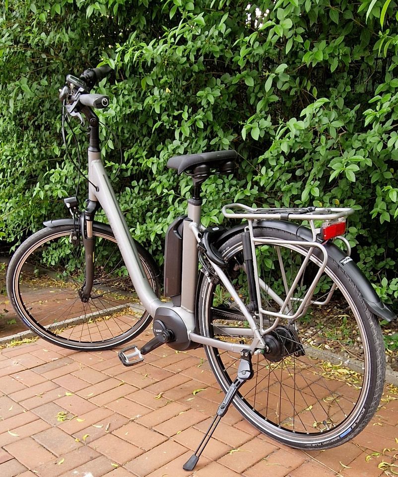 Damen E-Bike Kalkhoff neuwertig Riemenantrieb Agatttu B 8  Excite in Recklinghausen