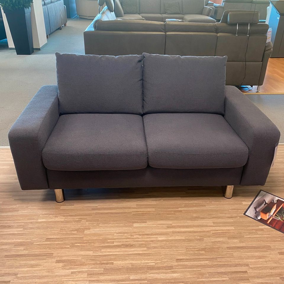 Stressless Sofa Emma E200 Faron Dark Grey spitze Rückenkissen in Kaiserslautern