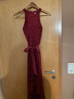 Abendkleid in Bordeaux Größe S Niedersachsen - Aurich Vorschau