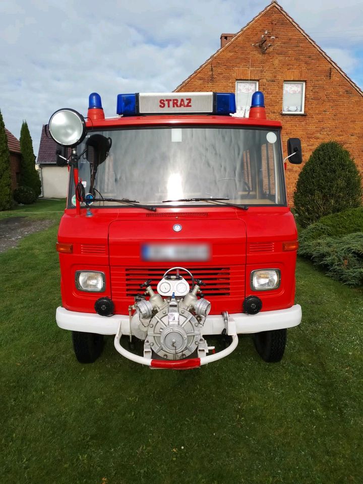 Mercedes-Benz 408 DUDO Oldtimer 409 Feuerwehr in Nidderau