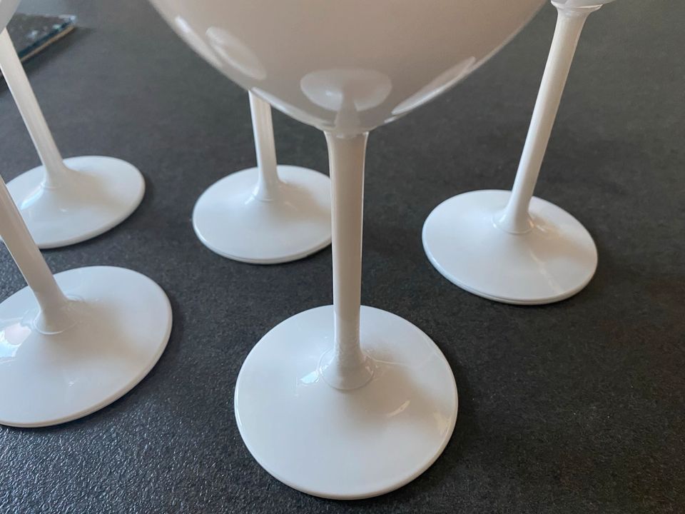 5 neuwertige weiße Weißwein Gläser scavi ray in Frankfurt am Main