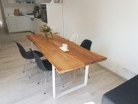 Esstisch Eiche Massivholzplatte Tisch massiv Baumkante rustikal Berlin - Köpenick Vorschau