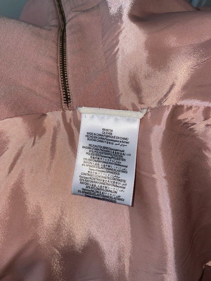 BCBGMAXAZRIA Blazer Jacke rosa nude XS 34 in Düsseldorf