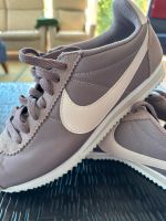 ❣️NP109€ Nike Sommer Sneaker für damen Gr 40 sehr leicht Mega Niedersachsen - Geestland Vorschau