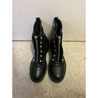 Primark Damenstiefel Boots Perlen Schwarz Kunstleder 37 Baden-Württemberg - Mannheim Vorschau