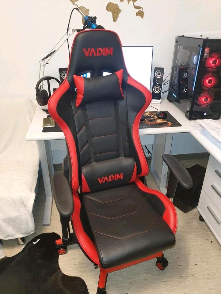 VADIM Gaming Stuhl Racing Bürostuhl Rot mit Fußstütze Kopfkissen in München