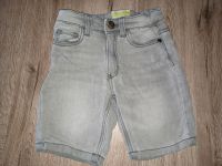 Alive Jeans Shorts Gr. 116 kurze Hose Grau Niedersachsen - Esens Vorschau