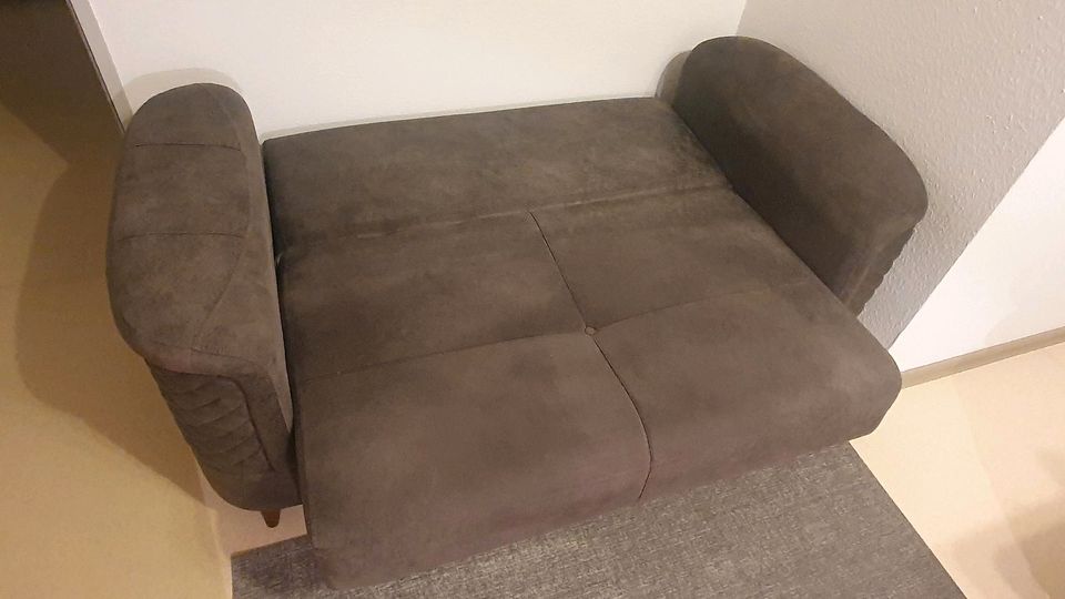 Sofa Couch 1.70×1.20 in Frankfurt am Main