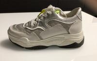 S. Oliver Schuhe Sneaker weiß mit Silber, 2x getragen, Gr. 37 Dortmund - Lütgendortmund Vorschau